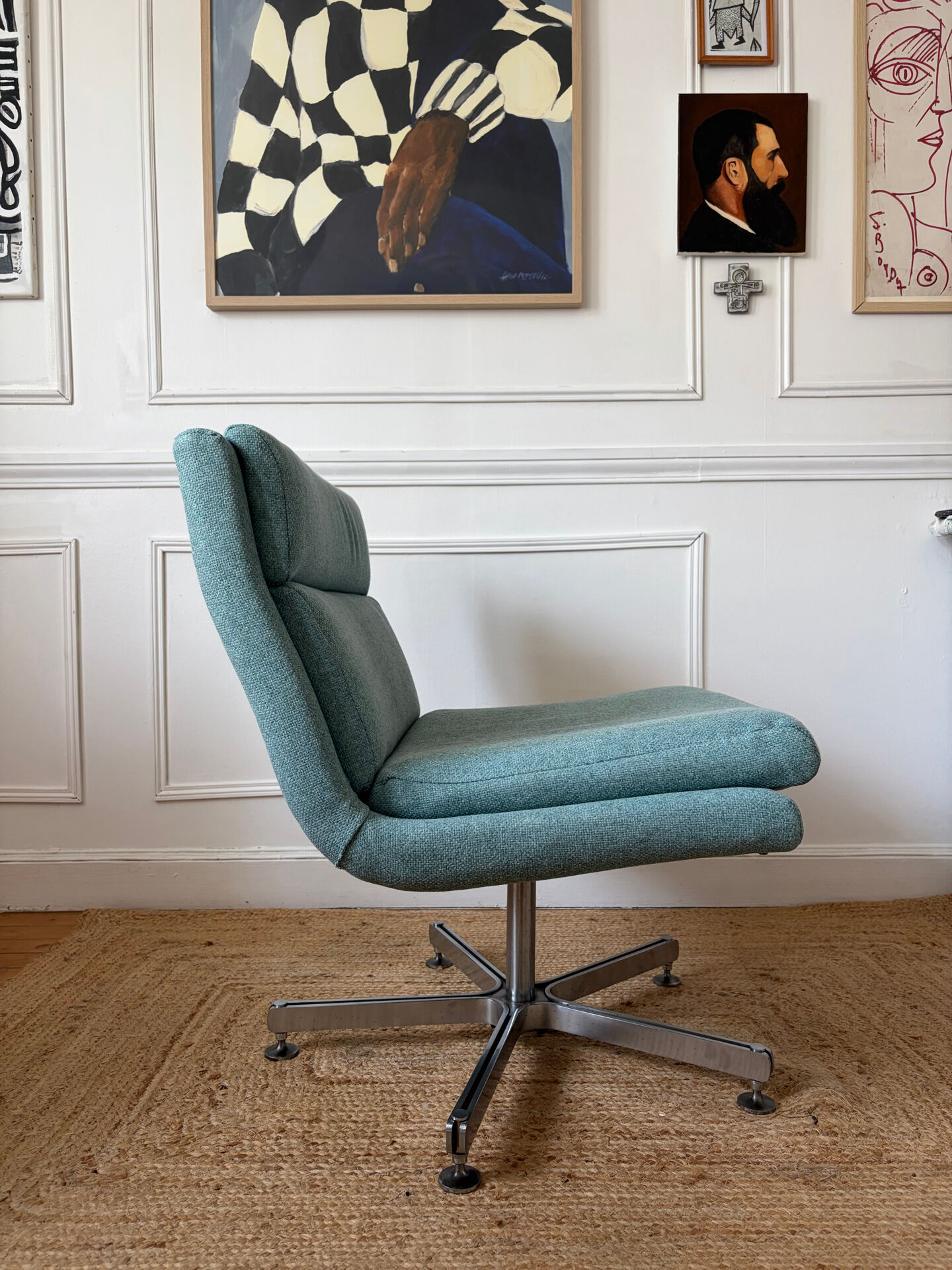 Vintage lounge chair 1970s