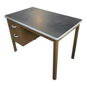Bureau industriel marron