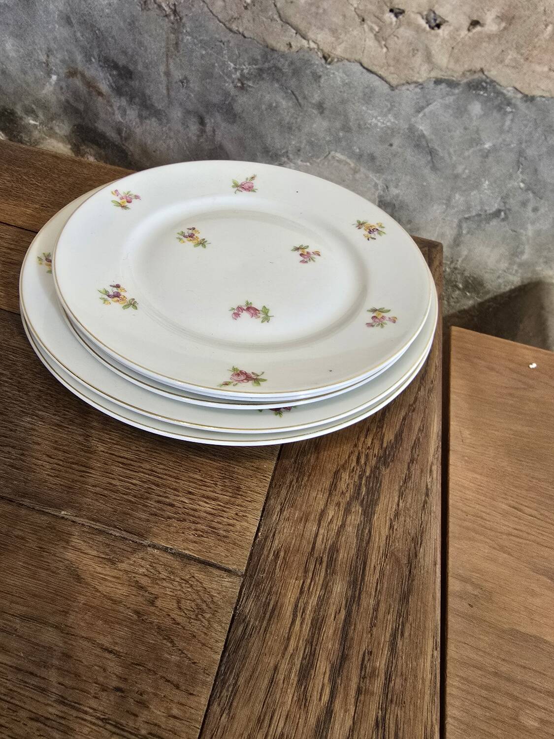 Set of Cérabel porcelain soup and dinner plates from Baudour