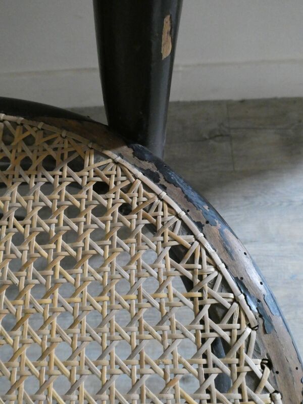 Chaise Thonet avec assise cannée