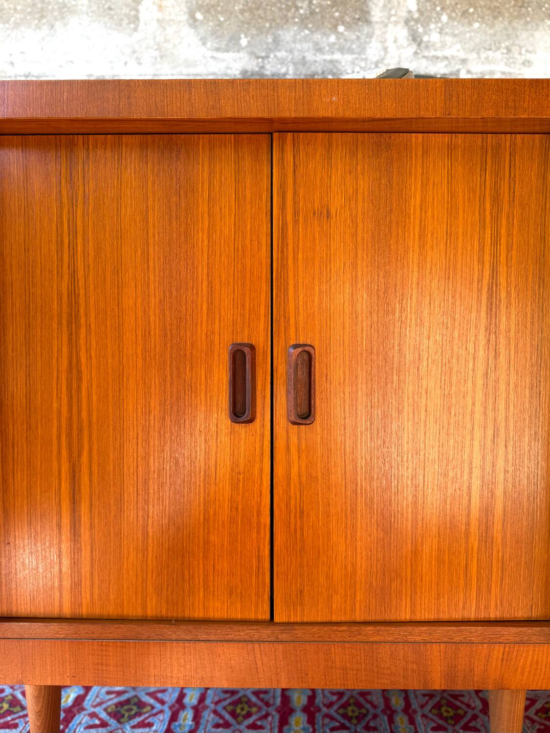Vintage Scandinavian teak chest of drawers, 1960.
