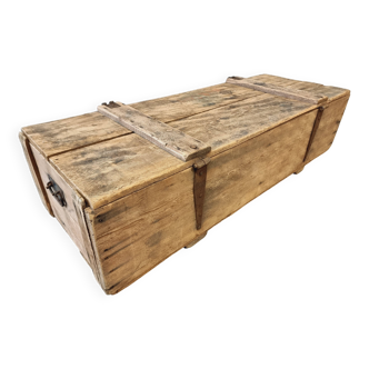 Coffre ancien table basse XIXe siècle 57x152 cm