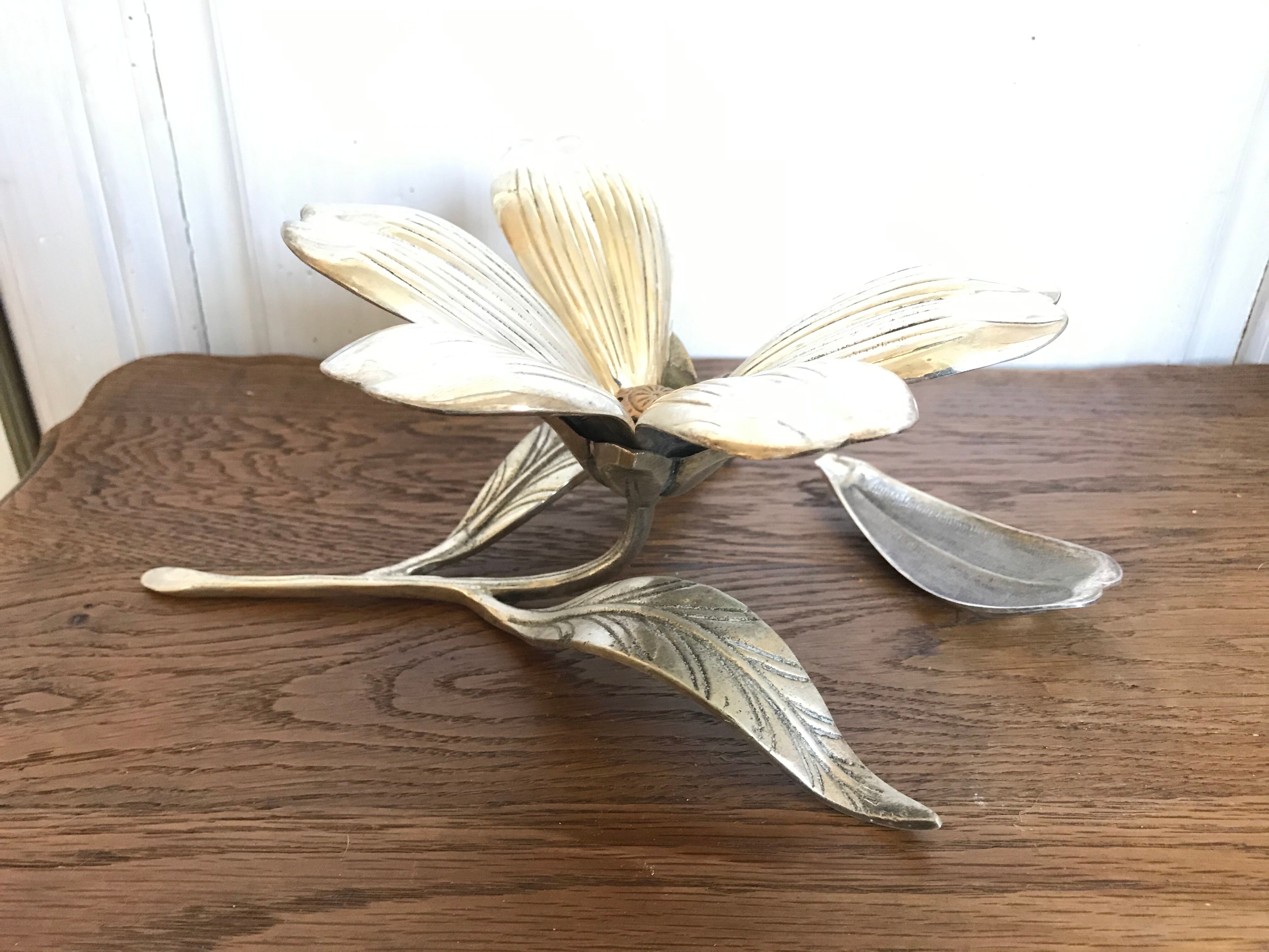 Vintage silver metal flower ashtray