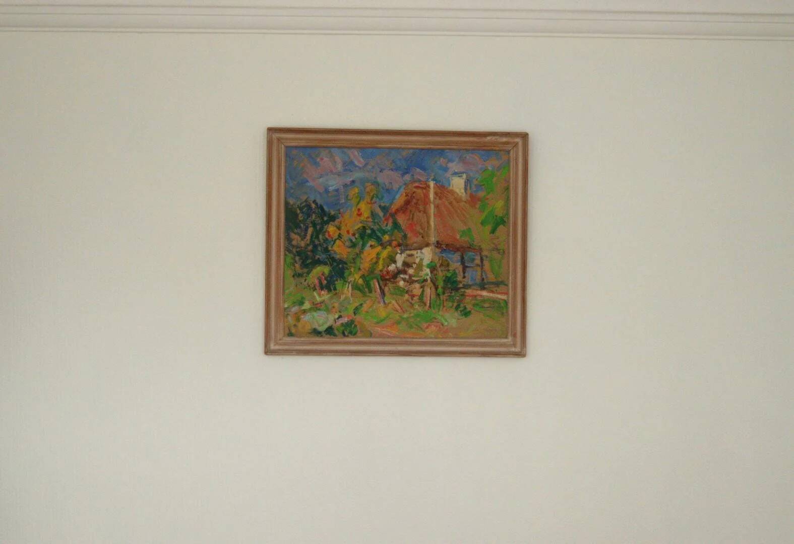 House with garden by Erik Jensen