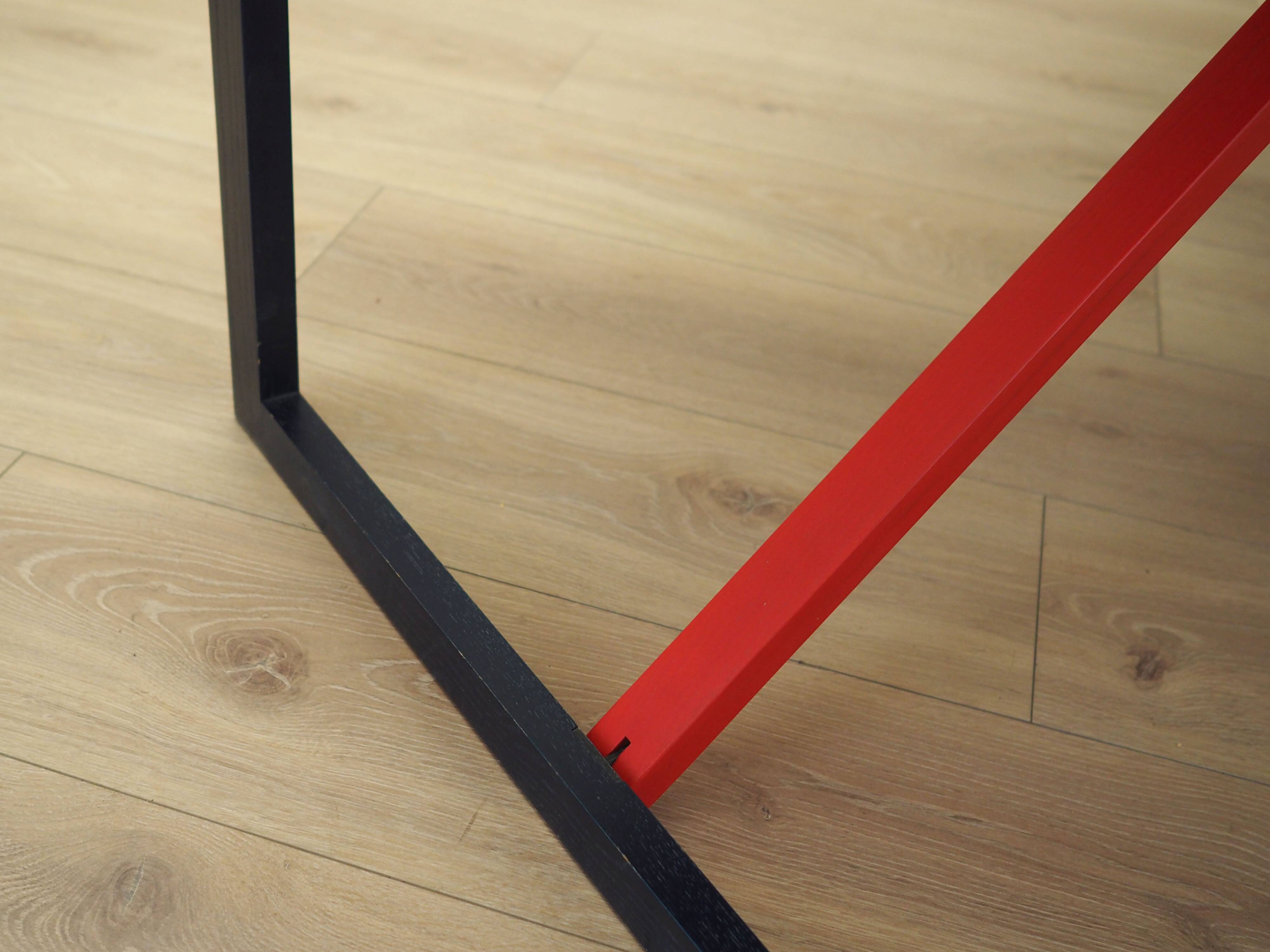 Acacia desk, Italian design, 1980s, production: Italy