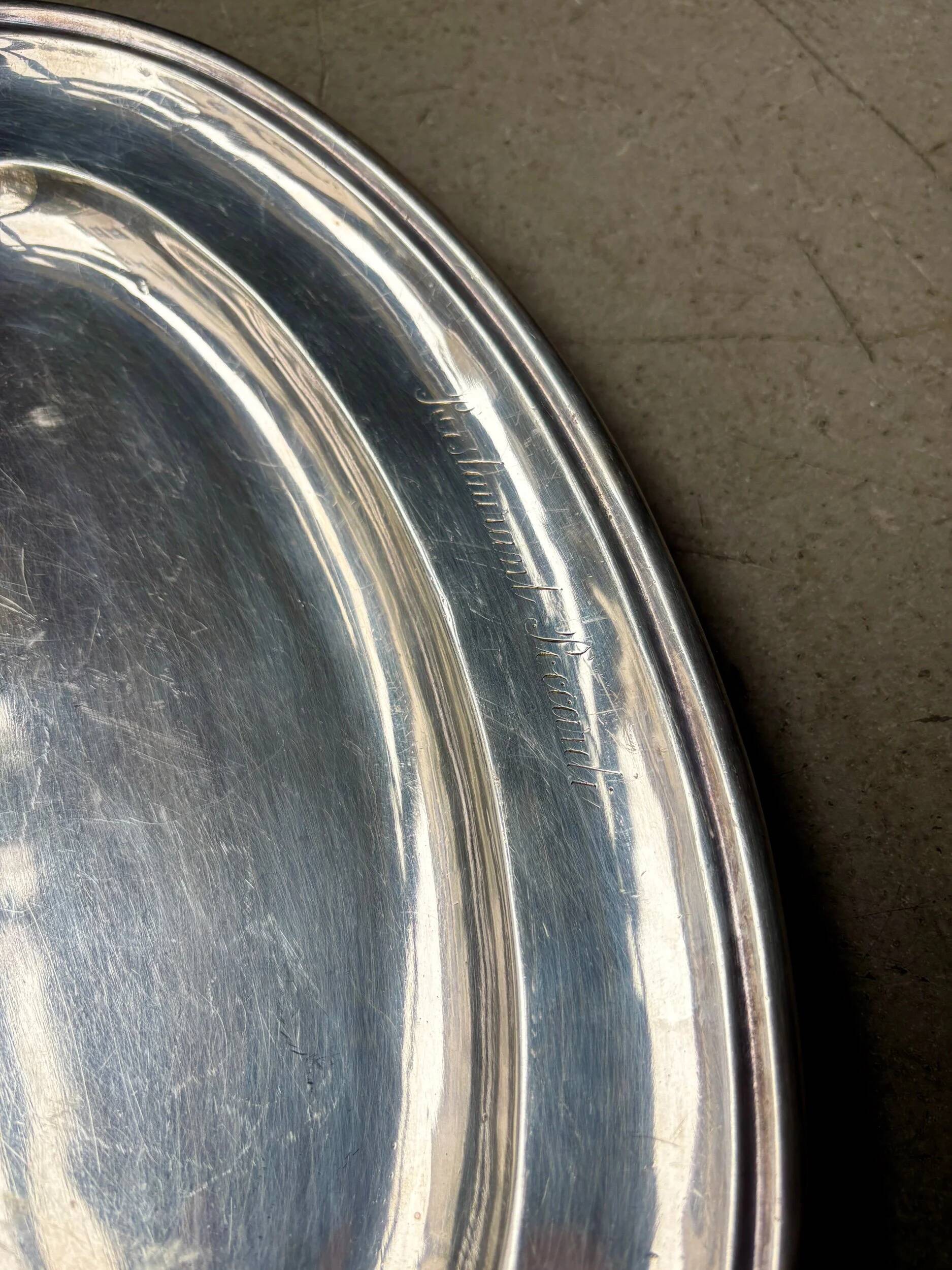 Oval silver-plated metal dish engraved "Restaurant Piccardi"