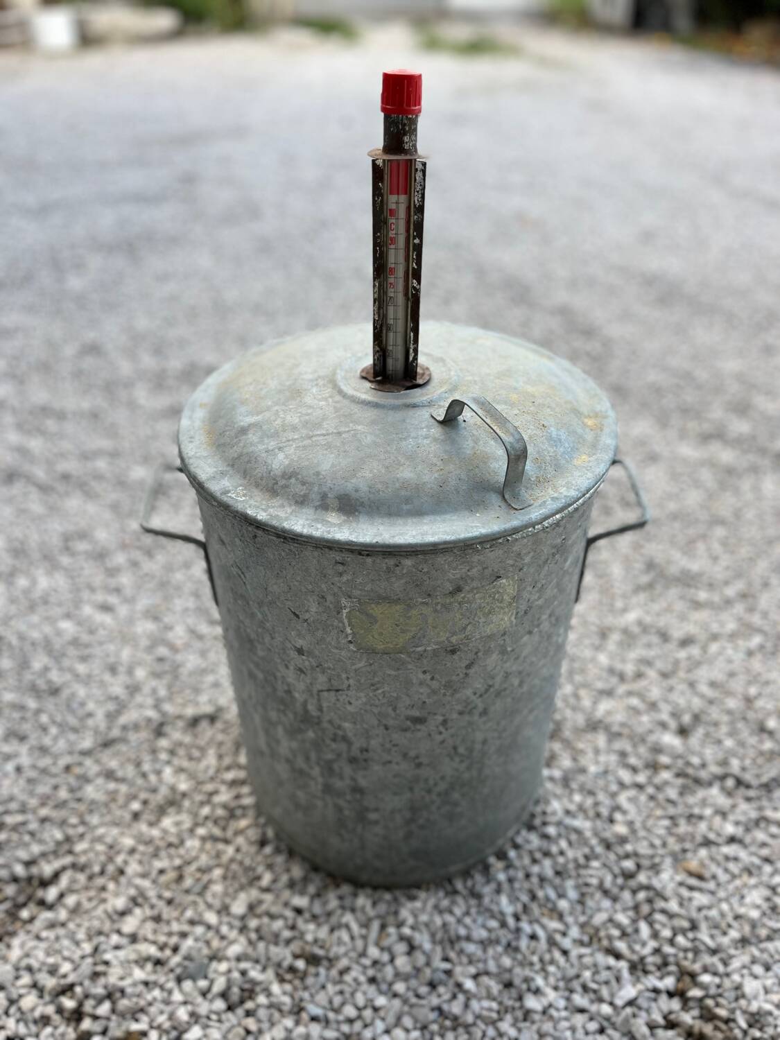 Zinc hour basin 1950