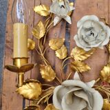 Floral golden wall lamp