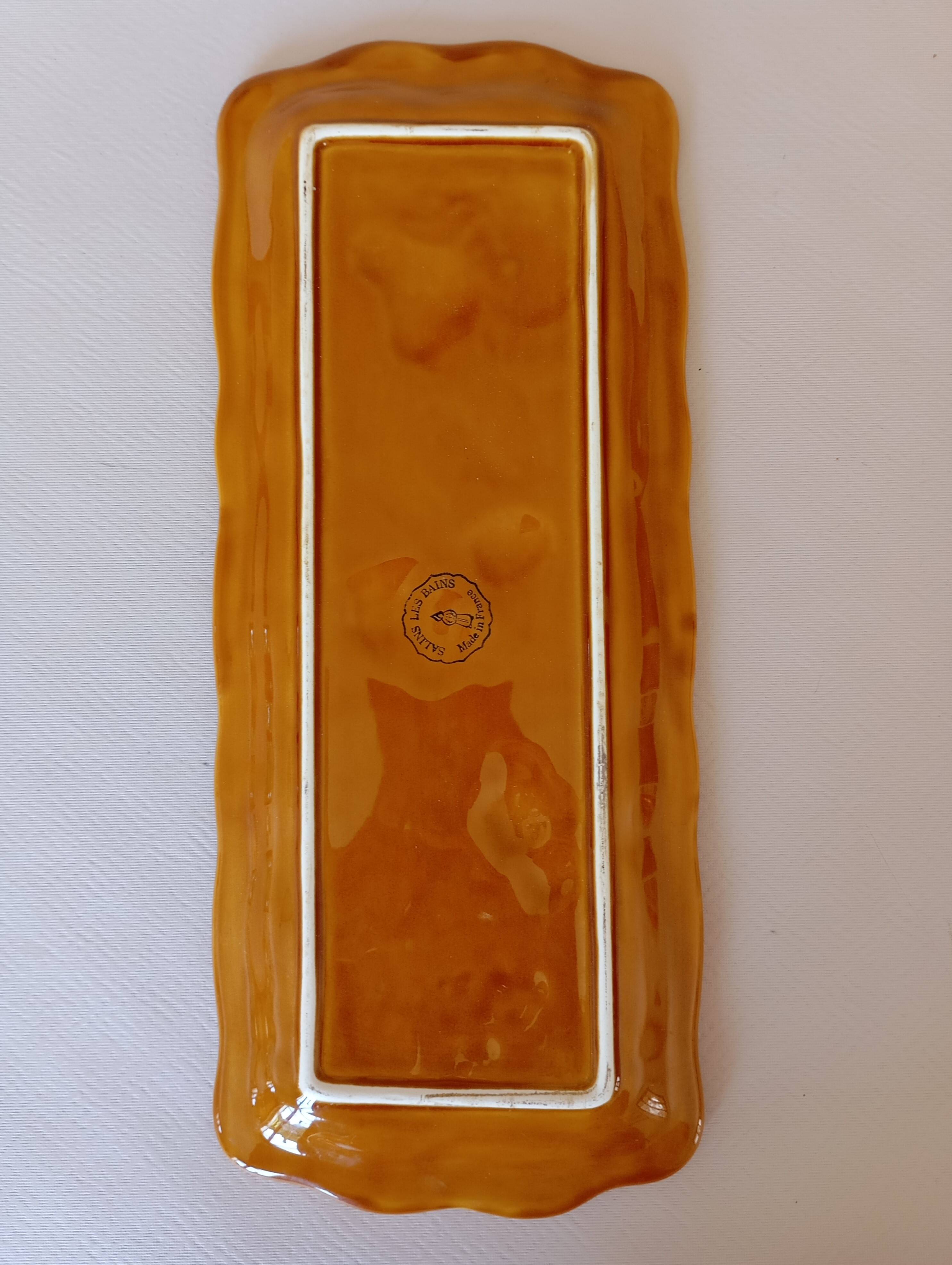 Salins les Bains slip cake dish