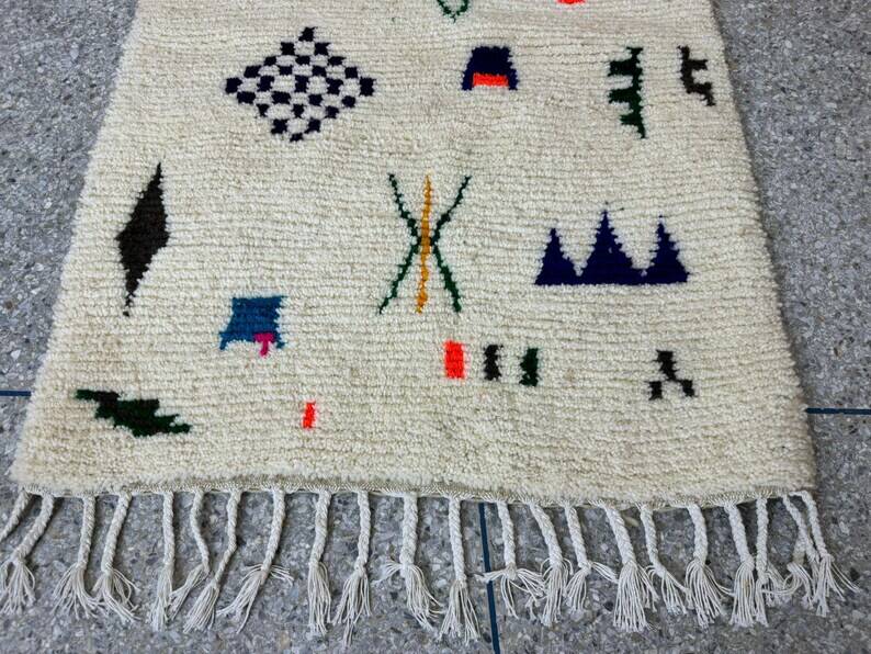 Moroccan Berber rug 250cmx150cm