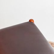 Chaise modèle 82 « Ambassade » en teck massif par Niels O. Møller, Danemark