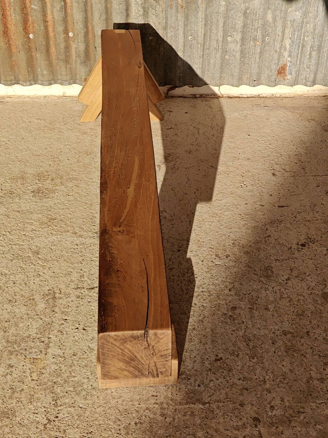 Artisanal oak beam entrance bench