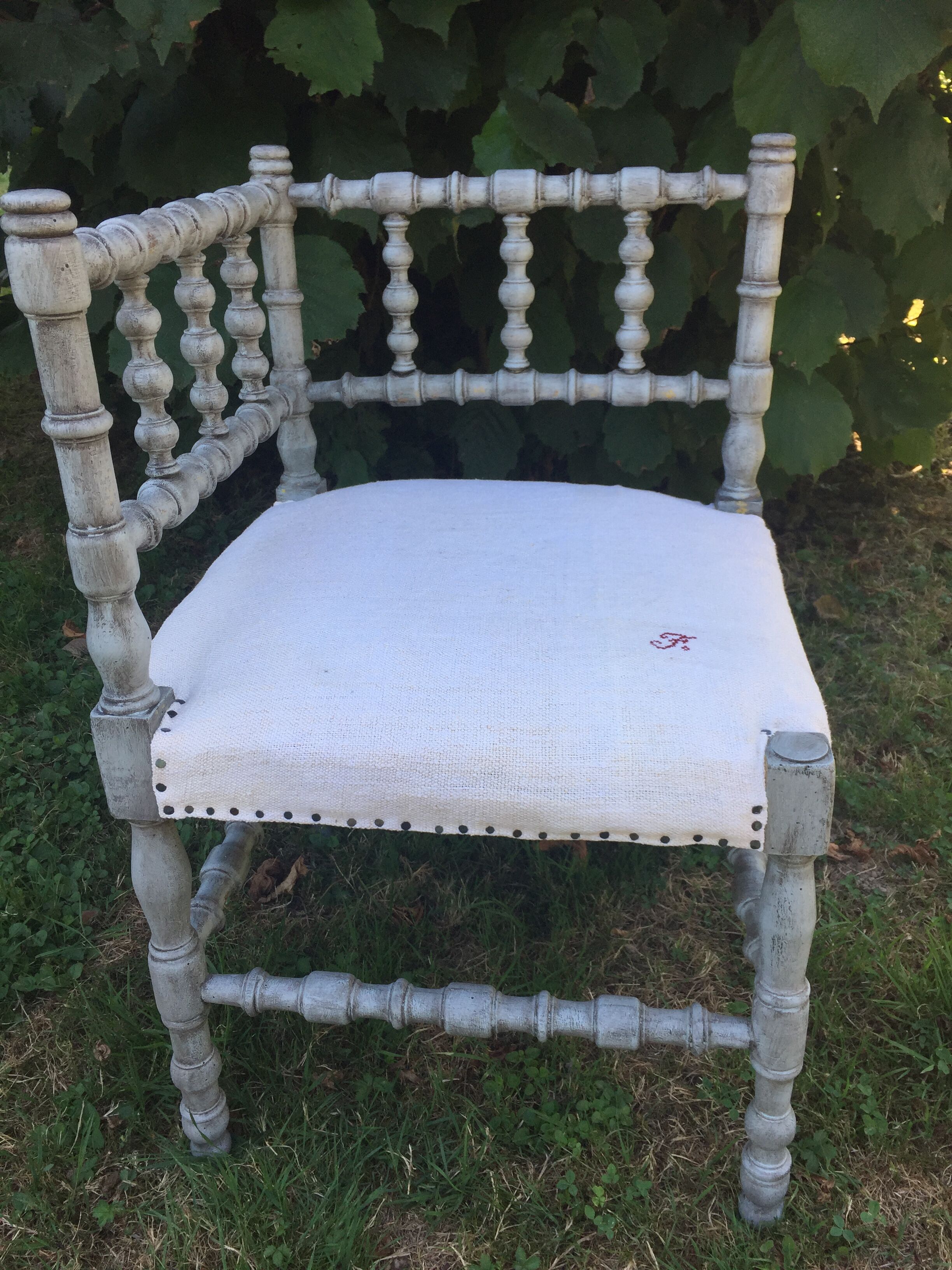 Corner antique chair