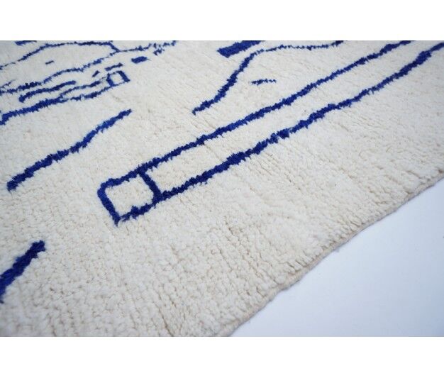 Colorful Berber carpet 278x219cm