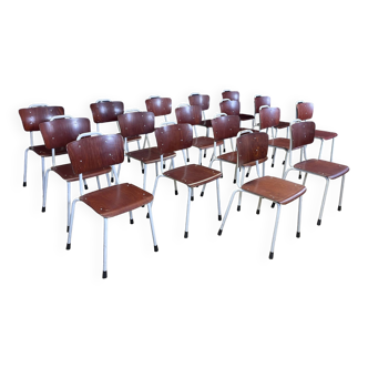 Lot de 17 chaises d'école Galvanitas acajou pieds blancs barreaux montants années 70