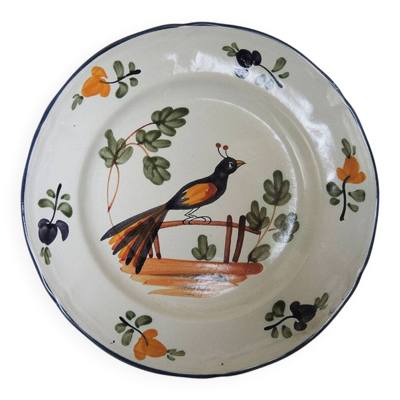 Ancienne assiette en céramique décor main signé : oiseau sur barrière