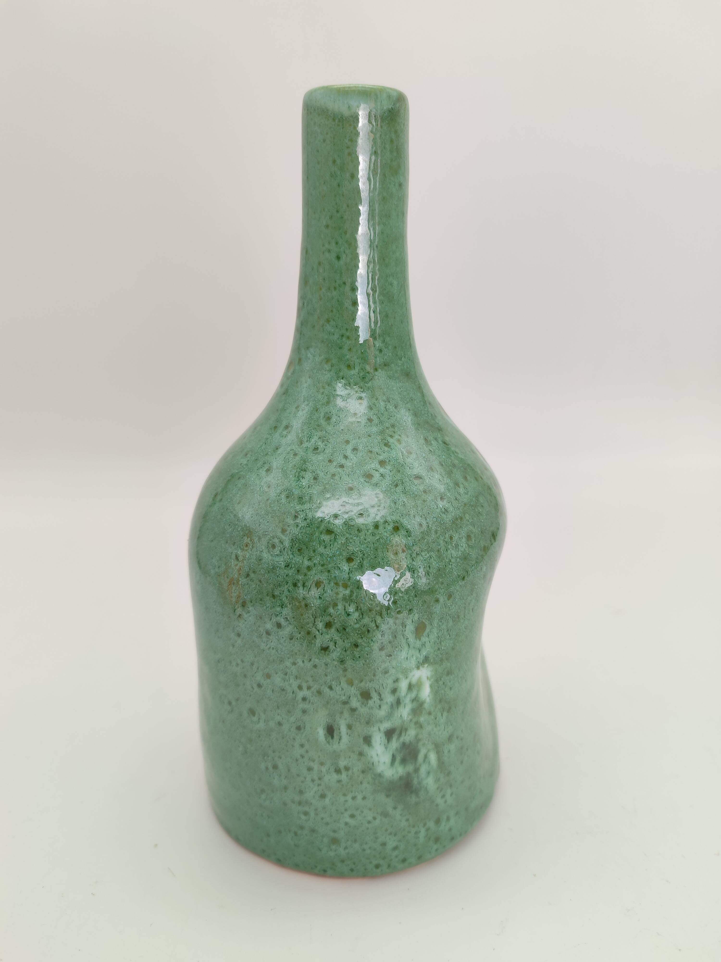 Elegant Emerald Green Ceramic Bottle