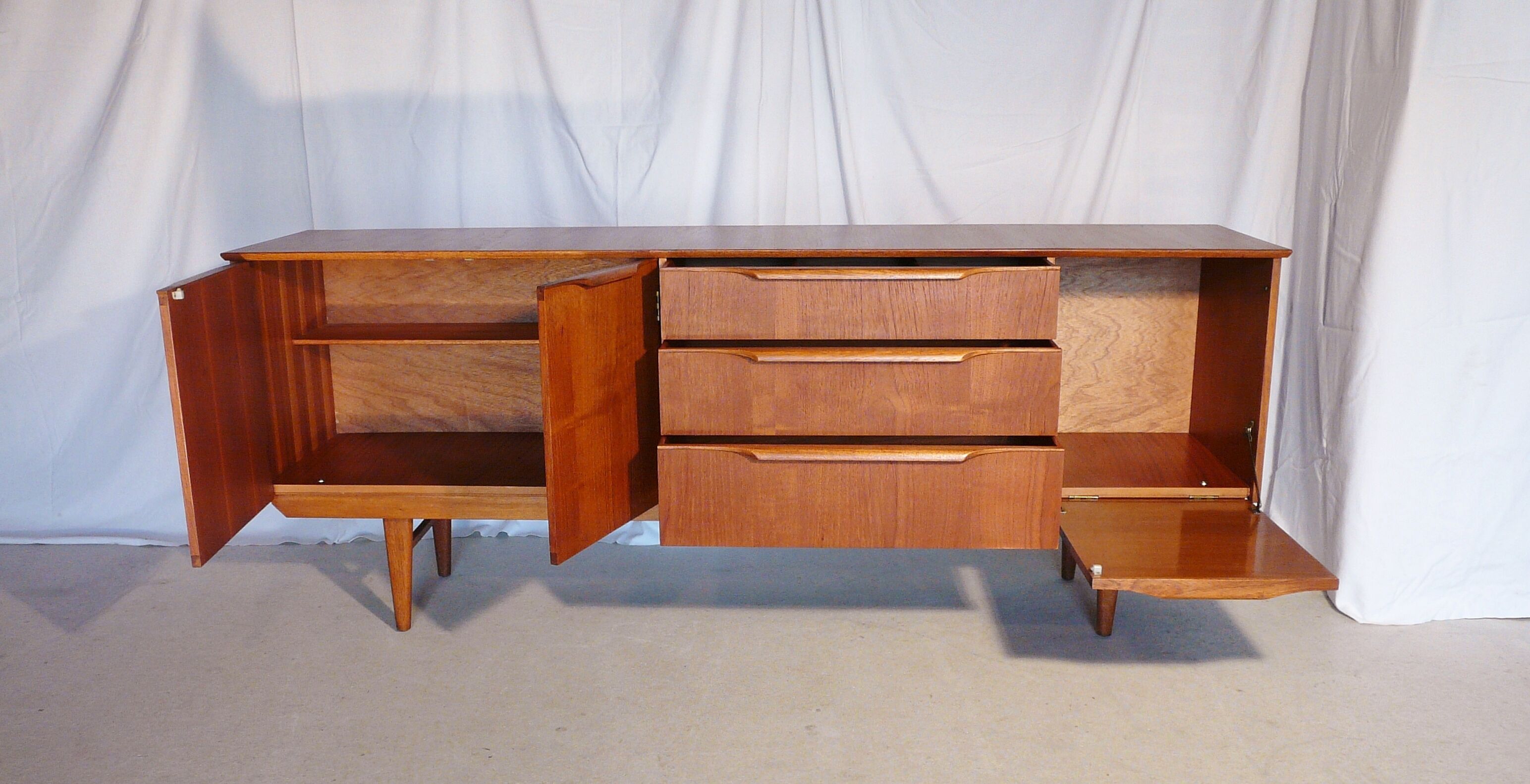 Scandinavian sideboard in teak 60s