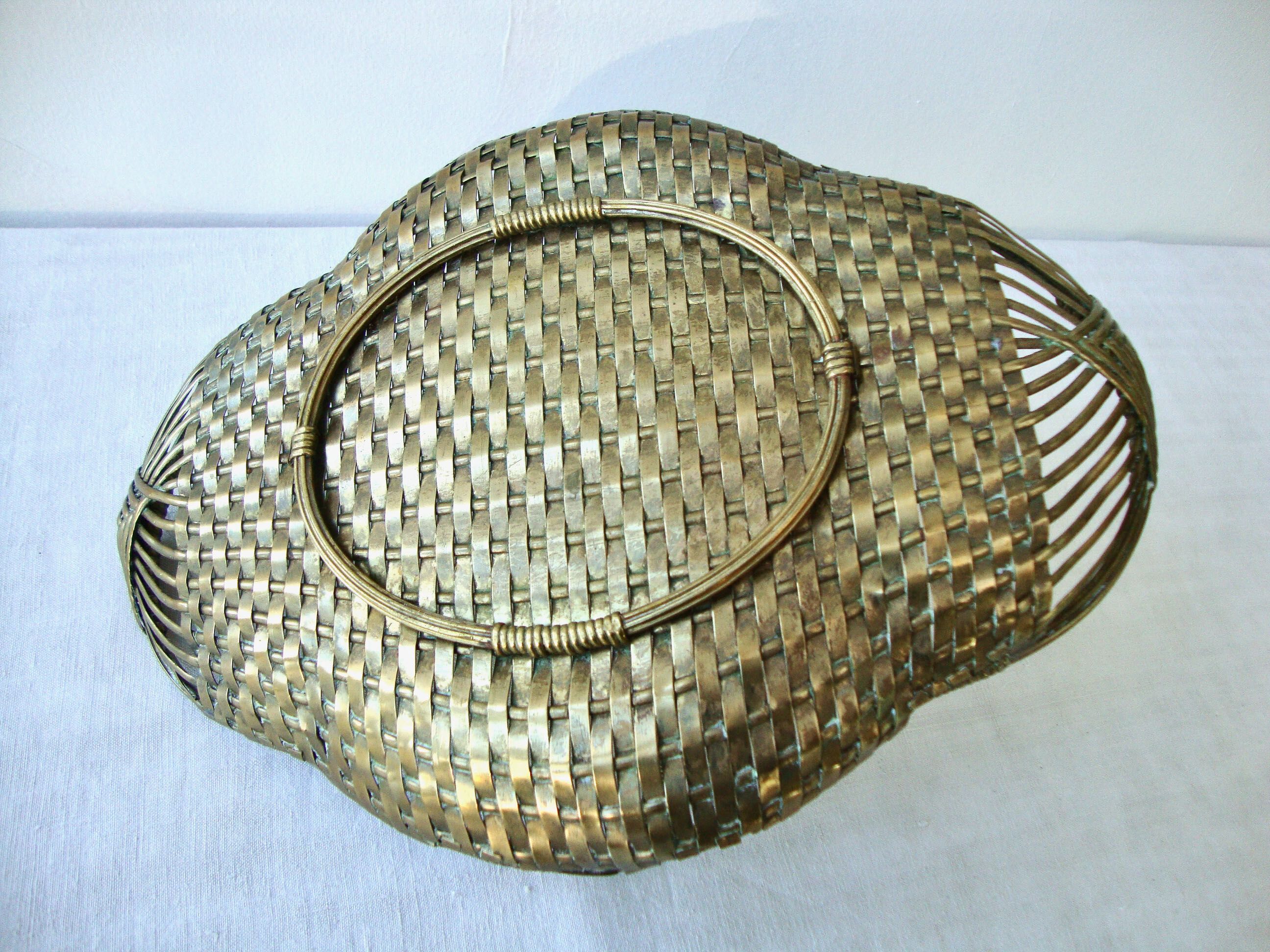 Brass basket or fruit basket