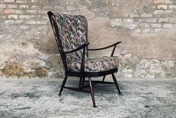 Fauteuil en orme Ercol Windsor 1956 Luciano Ercolani