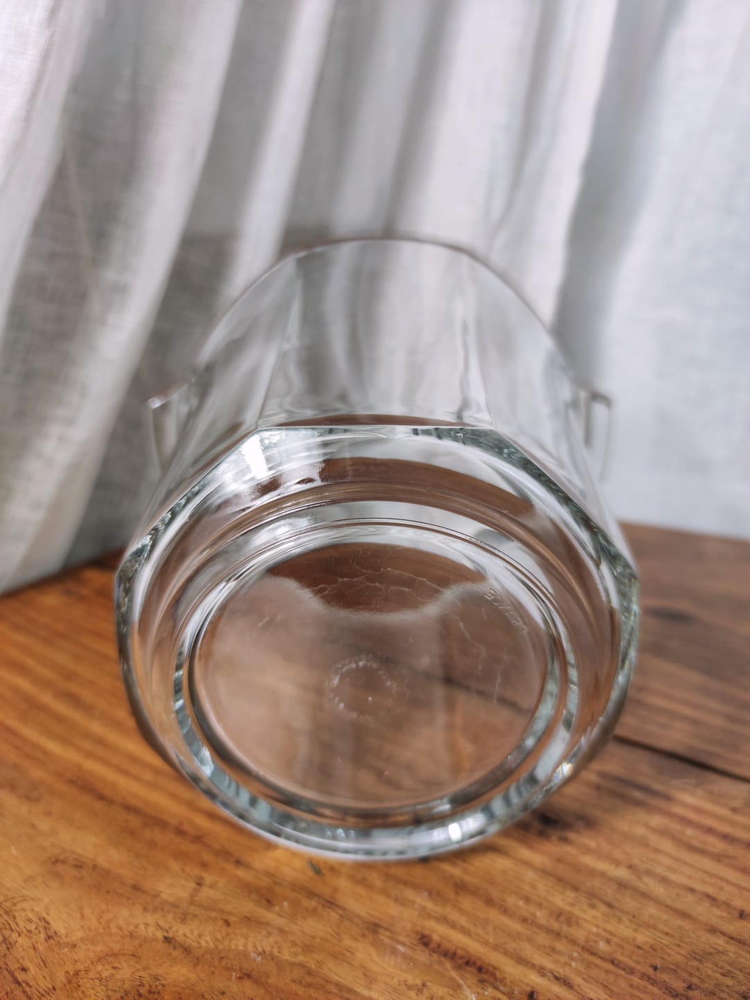 Glass champagne bucket