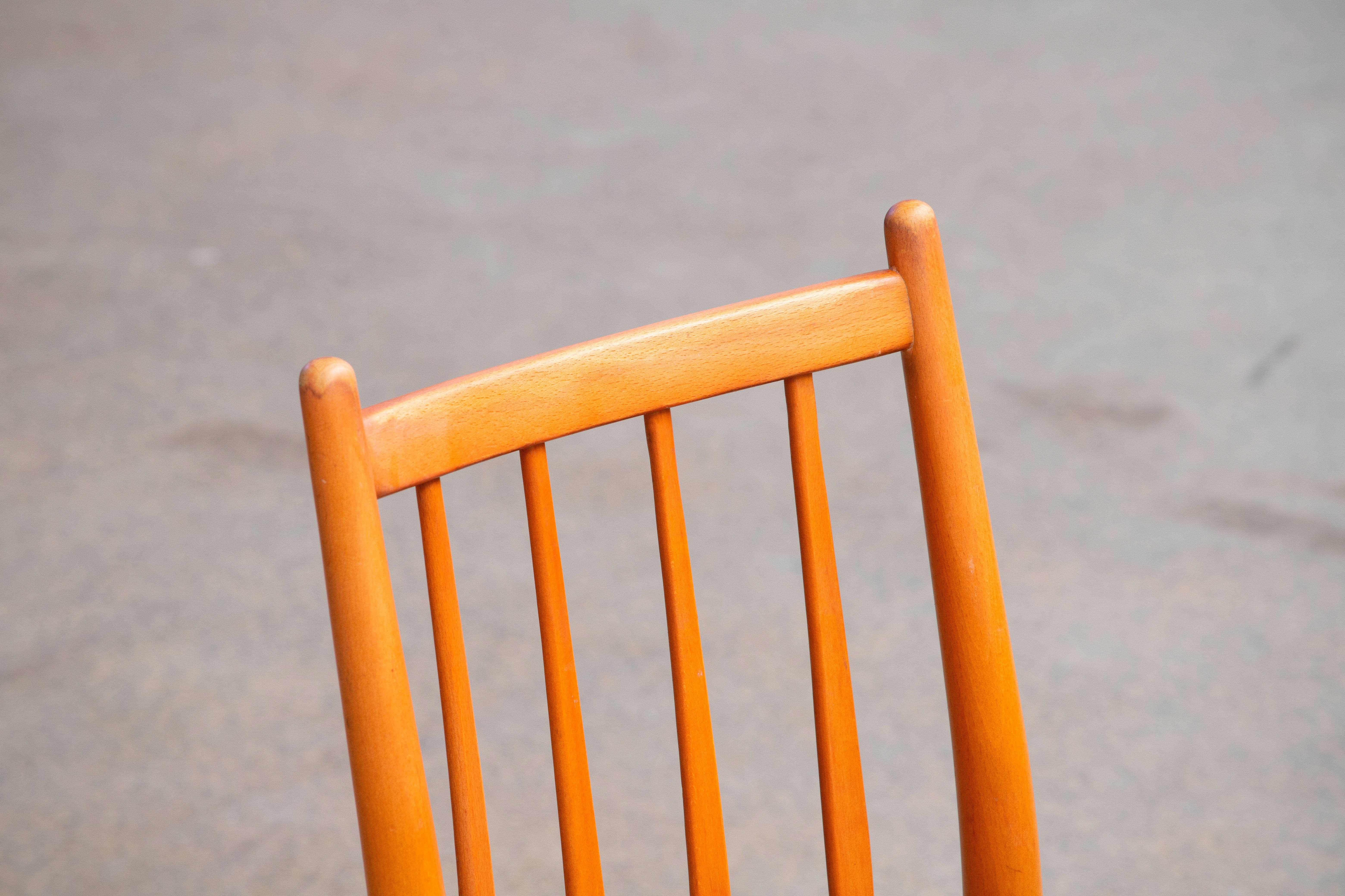 Series of 4 chairs bistrots scnadinave vintage