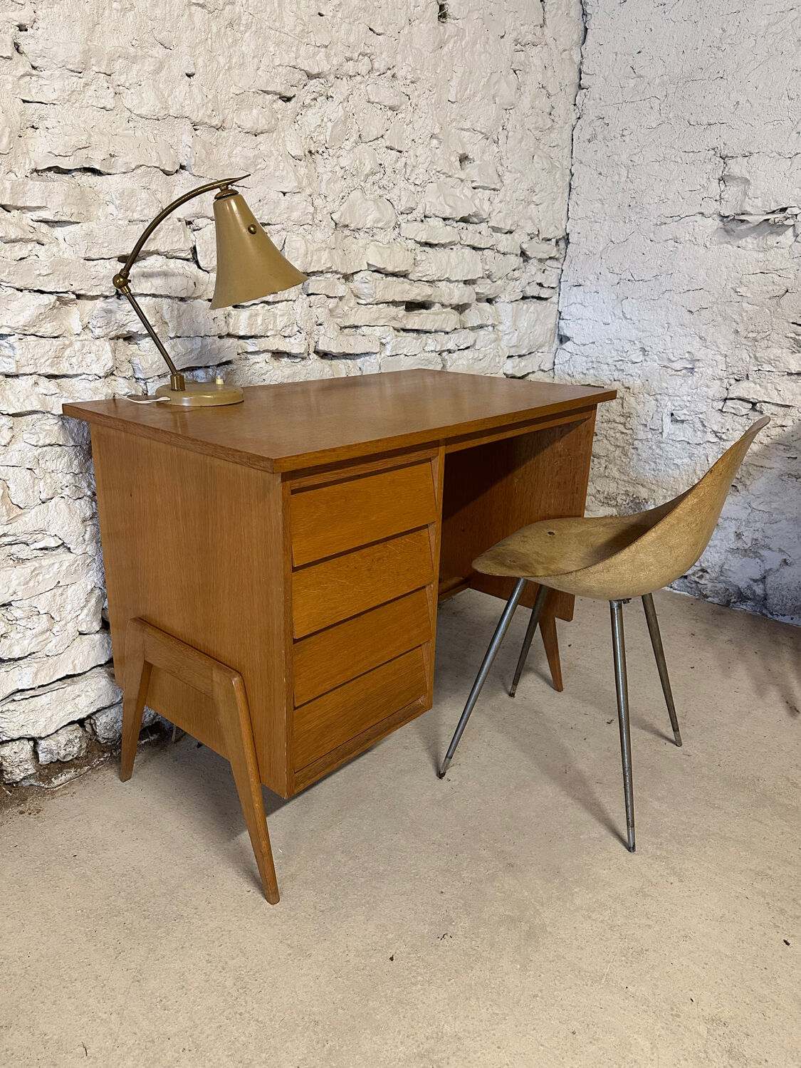Child's desk 1950, vintage compass legs