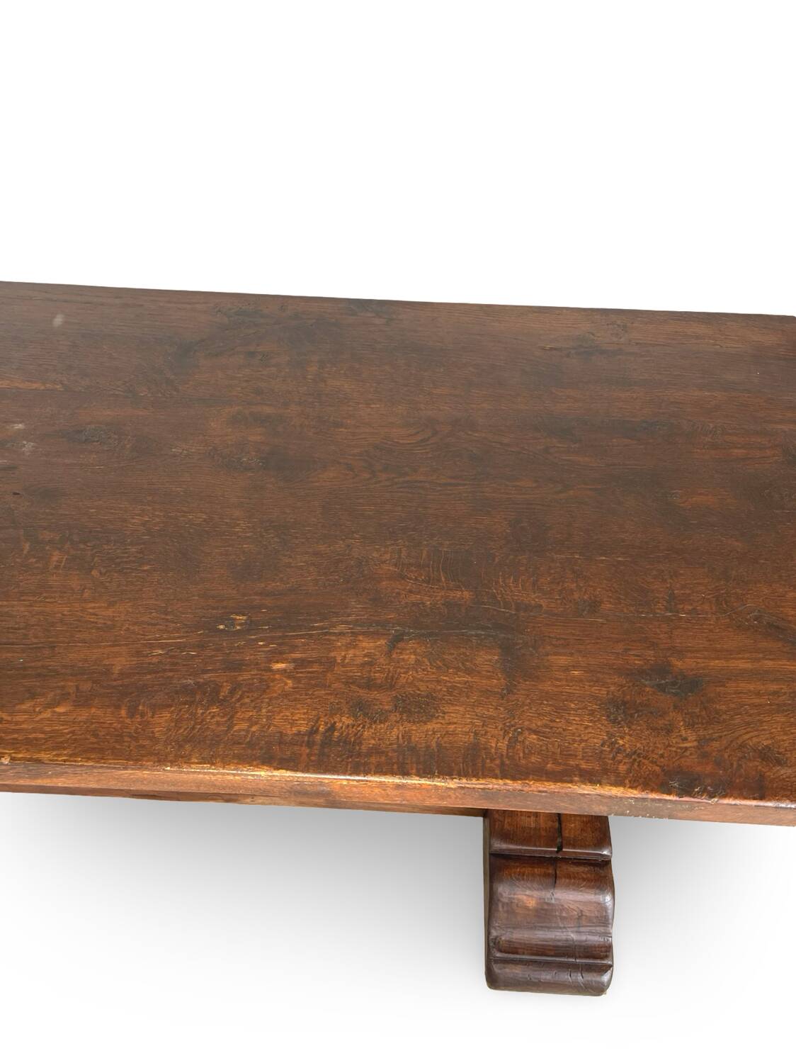 A fine 18th Century French walnut dining table