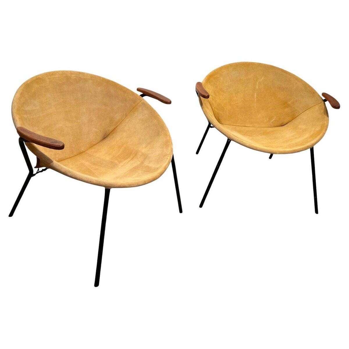 Ensemble de fauteuils lounge en cuir suédé jaune attribués à Hans Olsen, Danemark, années 1960.