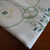 Round embroidered tablecloth 160 cm cotton