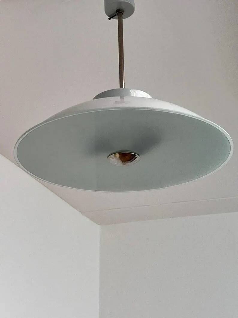 Pendentif UFO rare des années 70, époque spatiale.