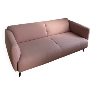 Boconcept pink sofa