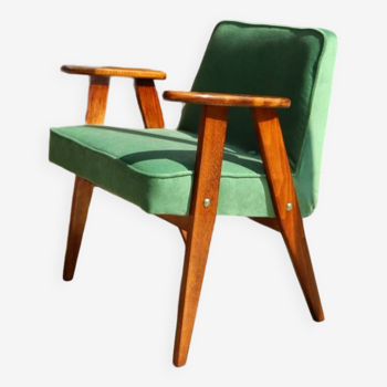 Fauteuil moderne en bois design scandinave vert eucalyptus style rétro milieu de siècle design moderne par Chierovski chaise de salon rénovée