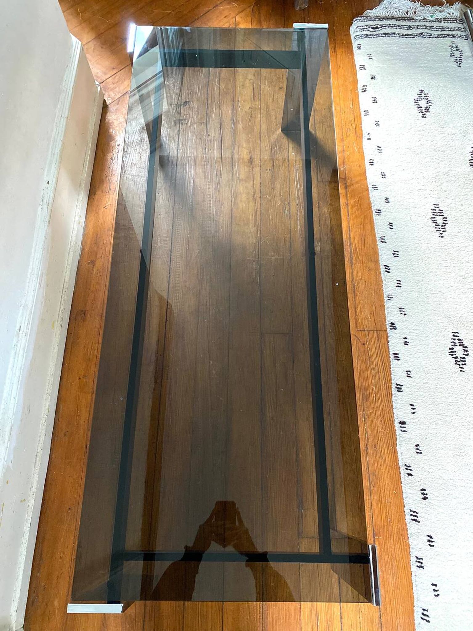 Table basse rectangulaire Italienne en verre fumé vintage 1970