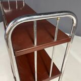 Étagère chromée Bauhaus en acier plié et tôle, Europe années 1930