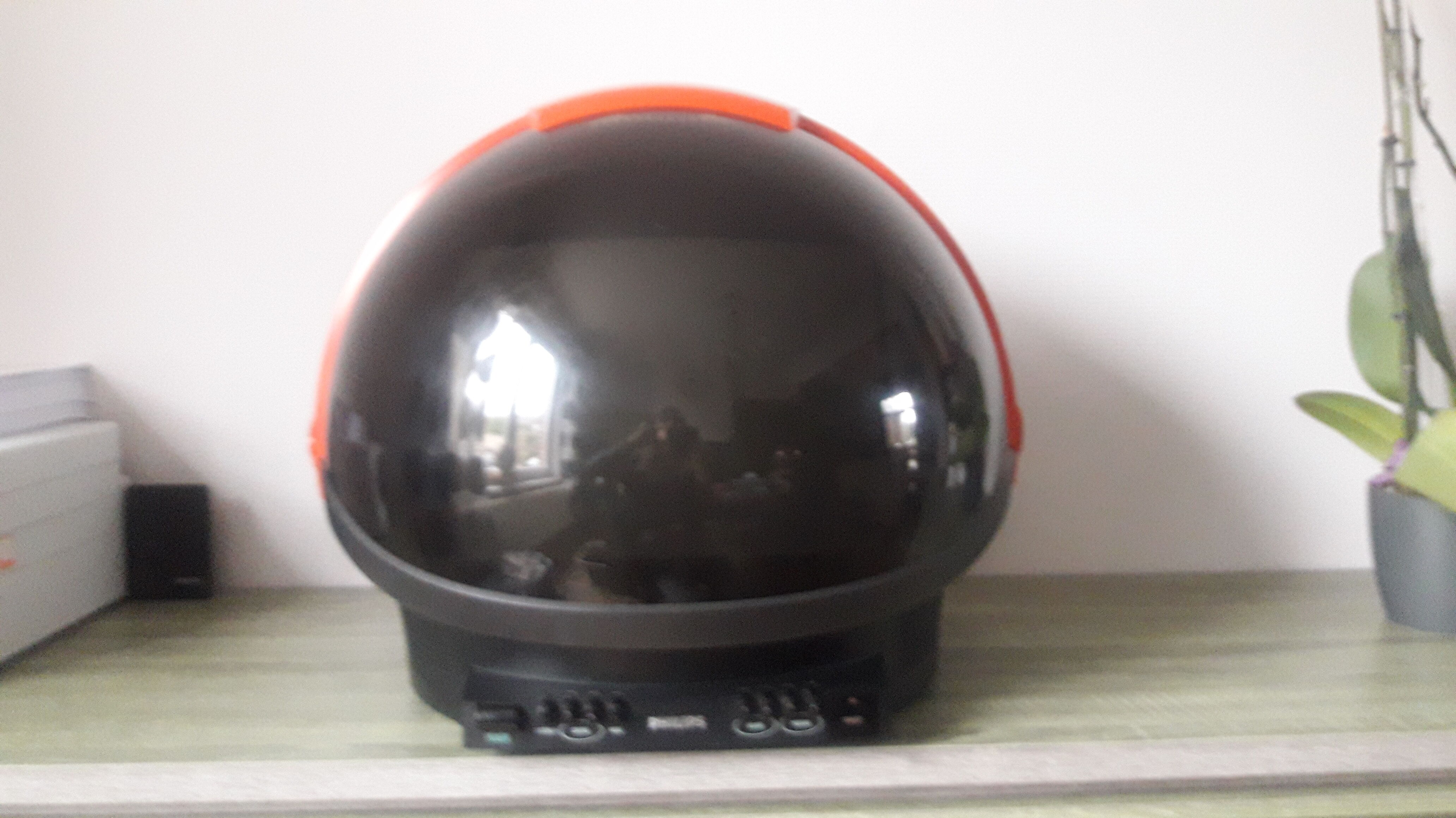 Philips Discoverer Space Helmet Television