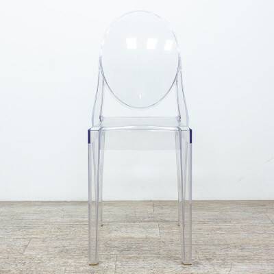 Chaise transparente Victoria Ghost de chez Kartell