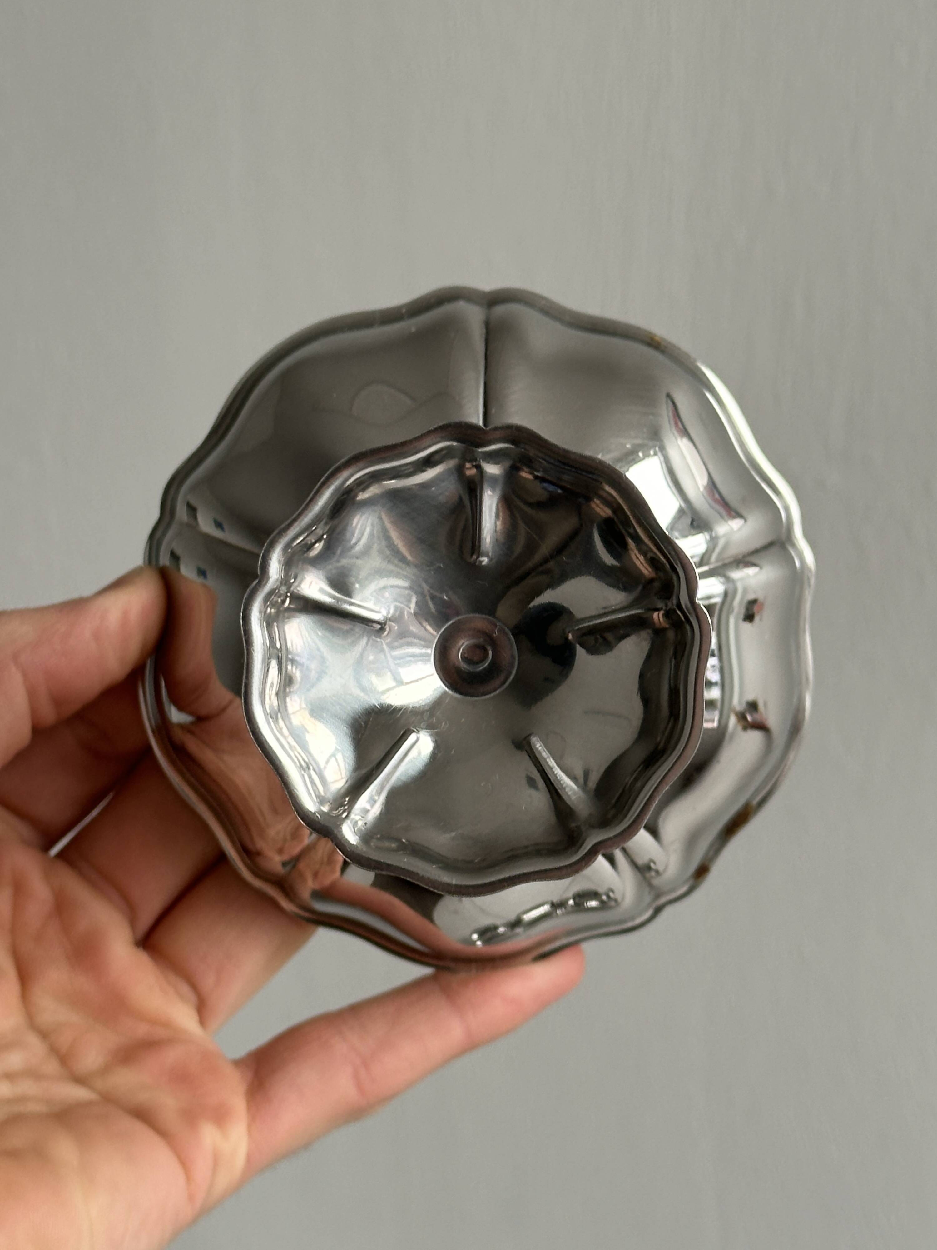 6 very large stainless steel footed bowls, Letang Remy style