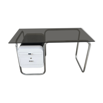 Bureau design
