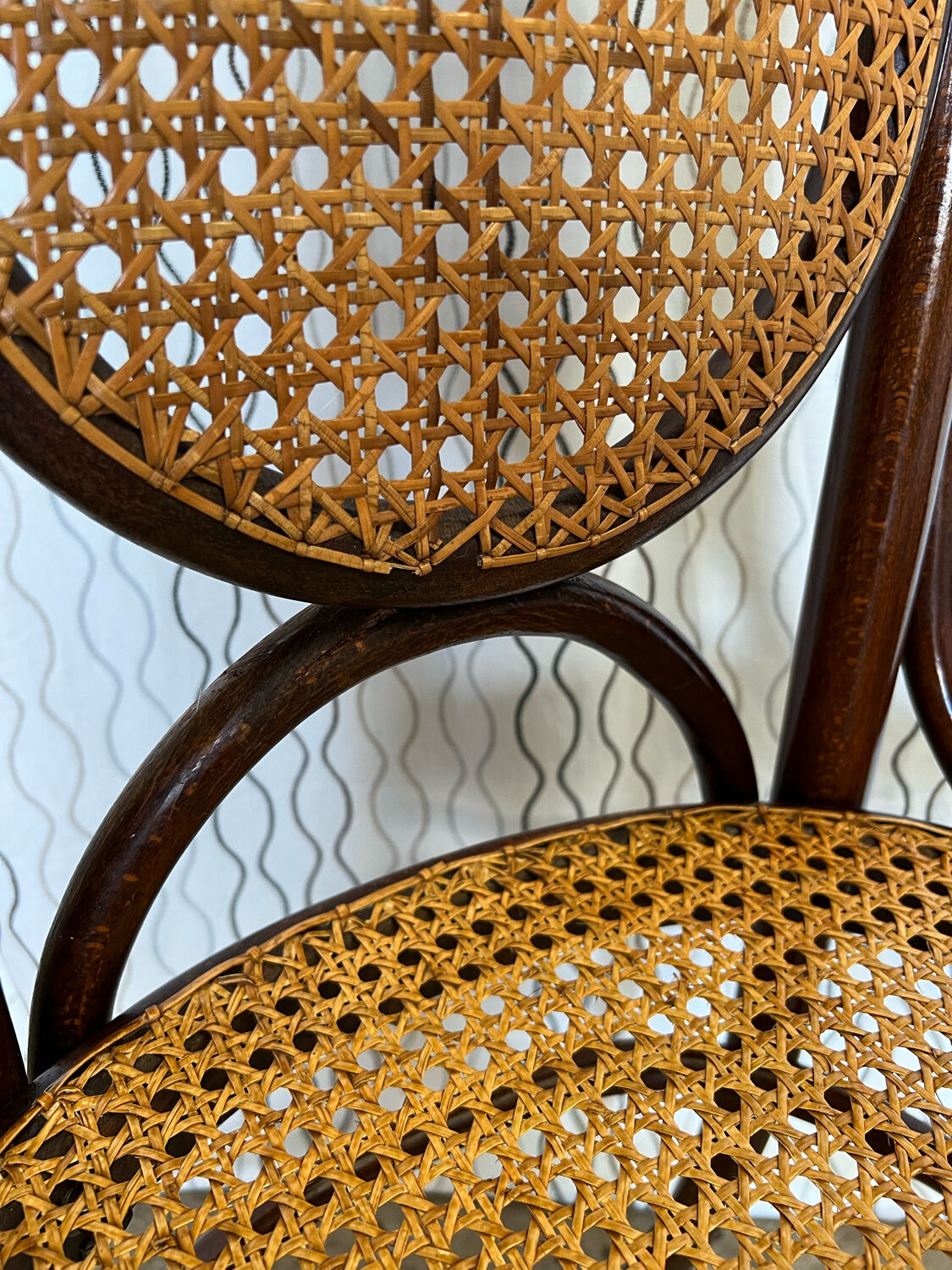 Chaise Thonet n*17 en bois courbé et cannage