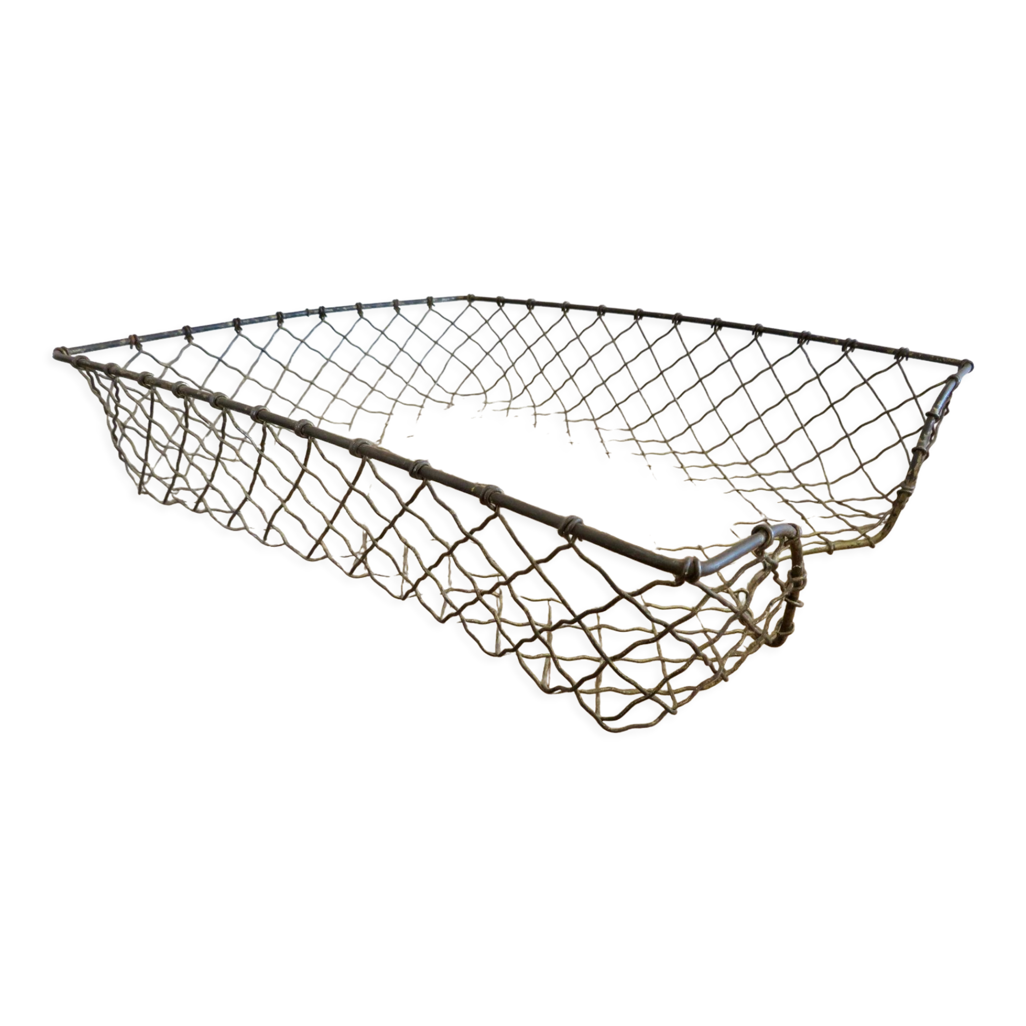 Corrugated wire office mail basket 30s 40s