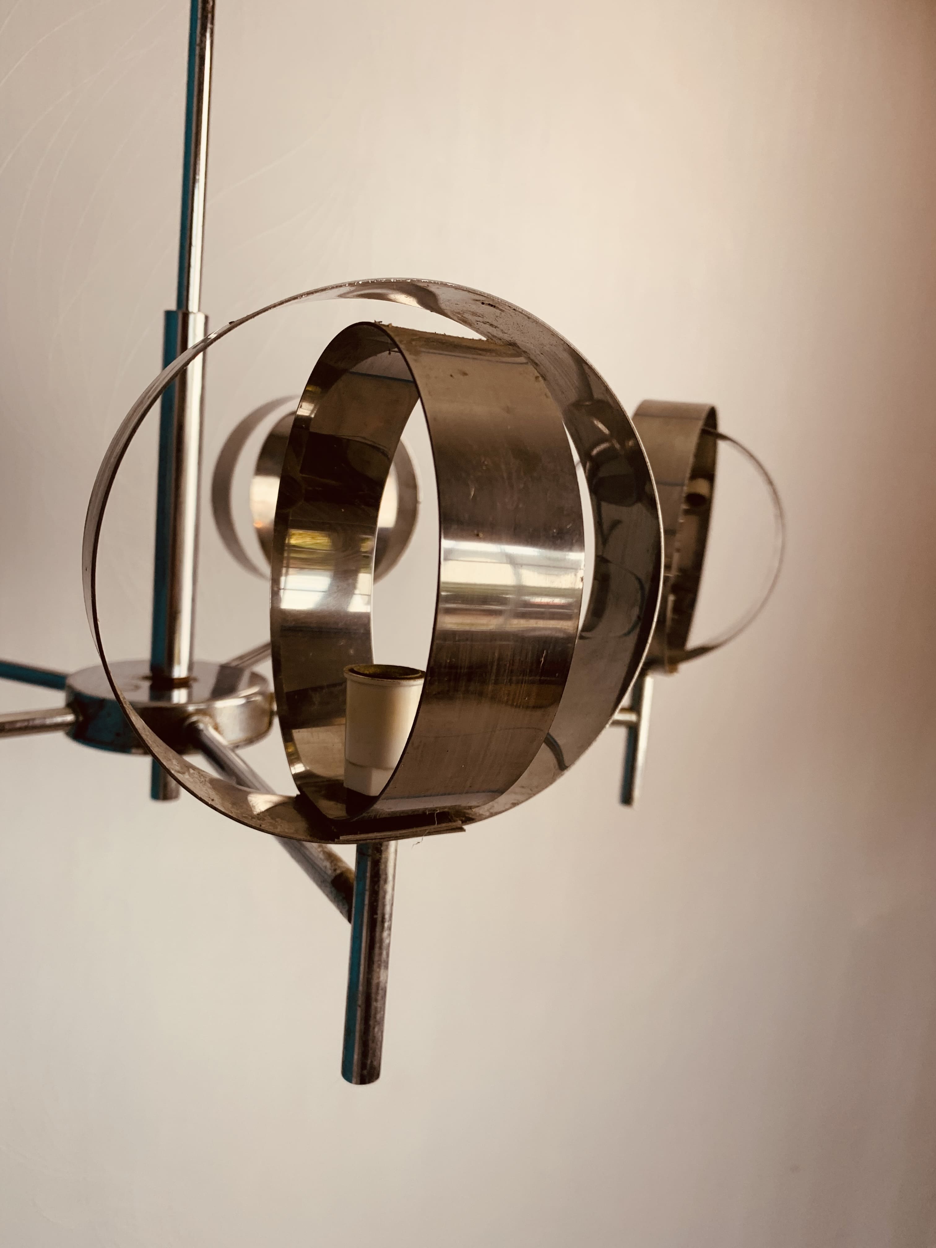 Chrome chandelier 5 spheres