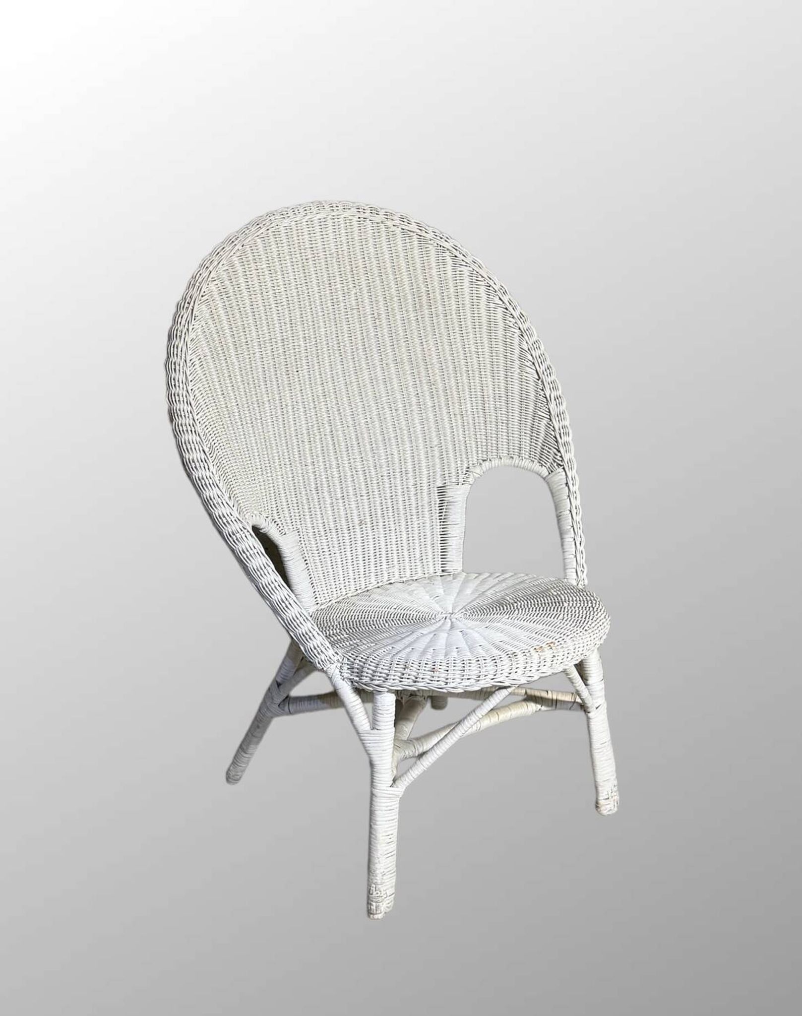 Vintage 1960/70 adult wicker rattan riviera armchair