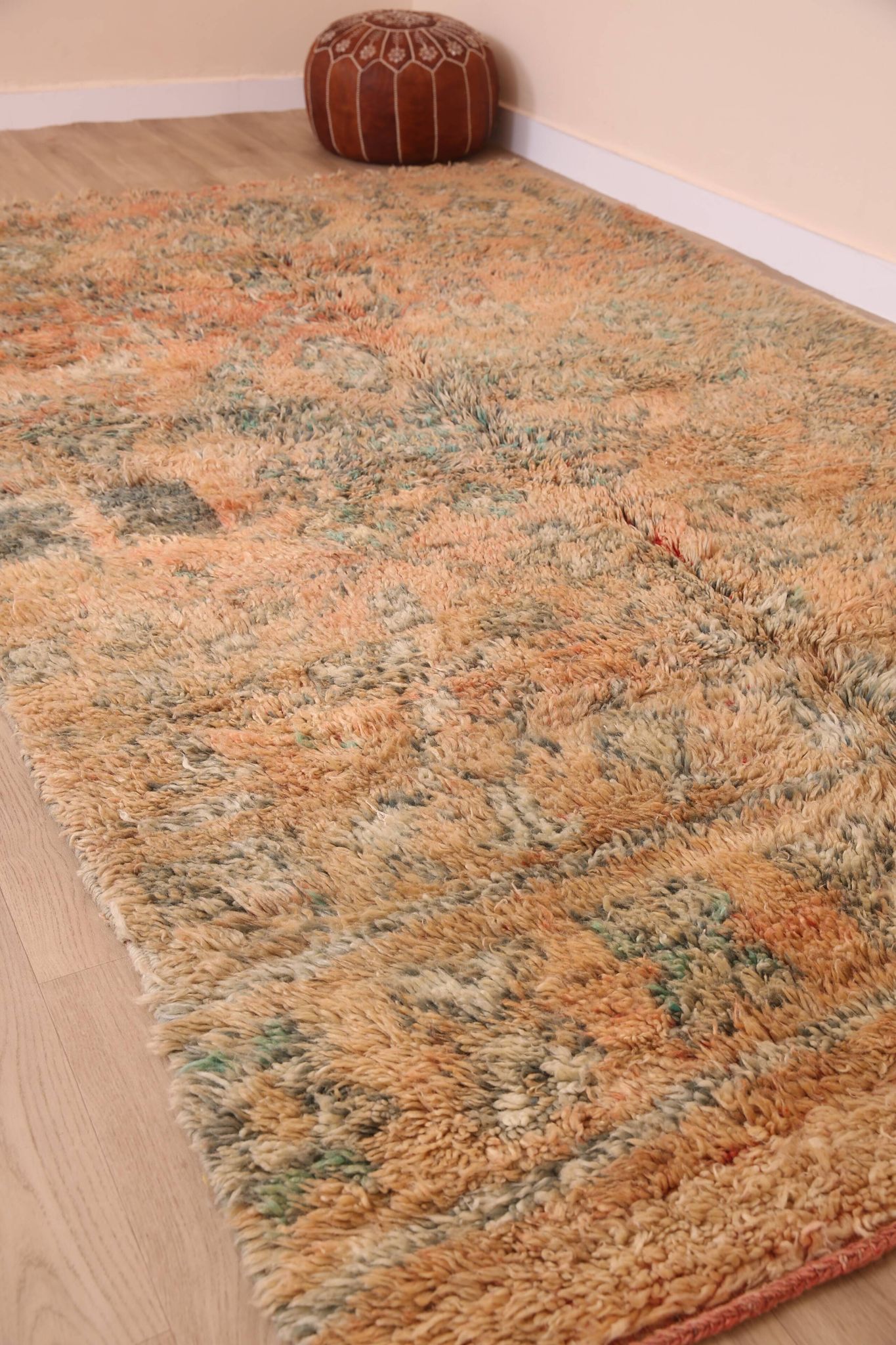 Peach Vintage Moroccan Rug 182 x 294 cm, Berber Wool Rug Handmade, Boho Rug