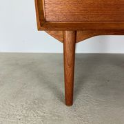 Commode en teck années 1960