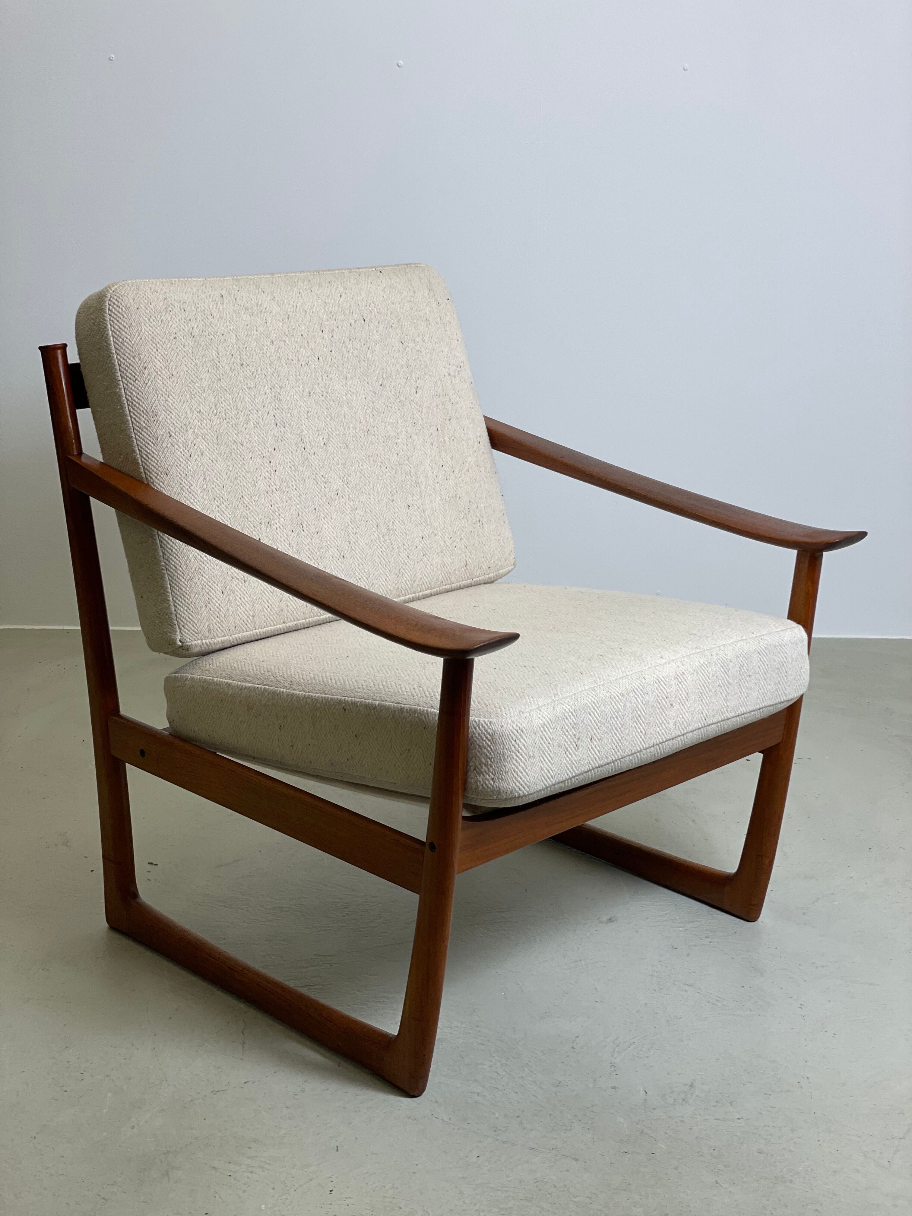 Danish FD 130 teak armchair by Peter Hvidt & Orla Mølgaard-Nielsen for France & Søn, 1960