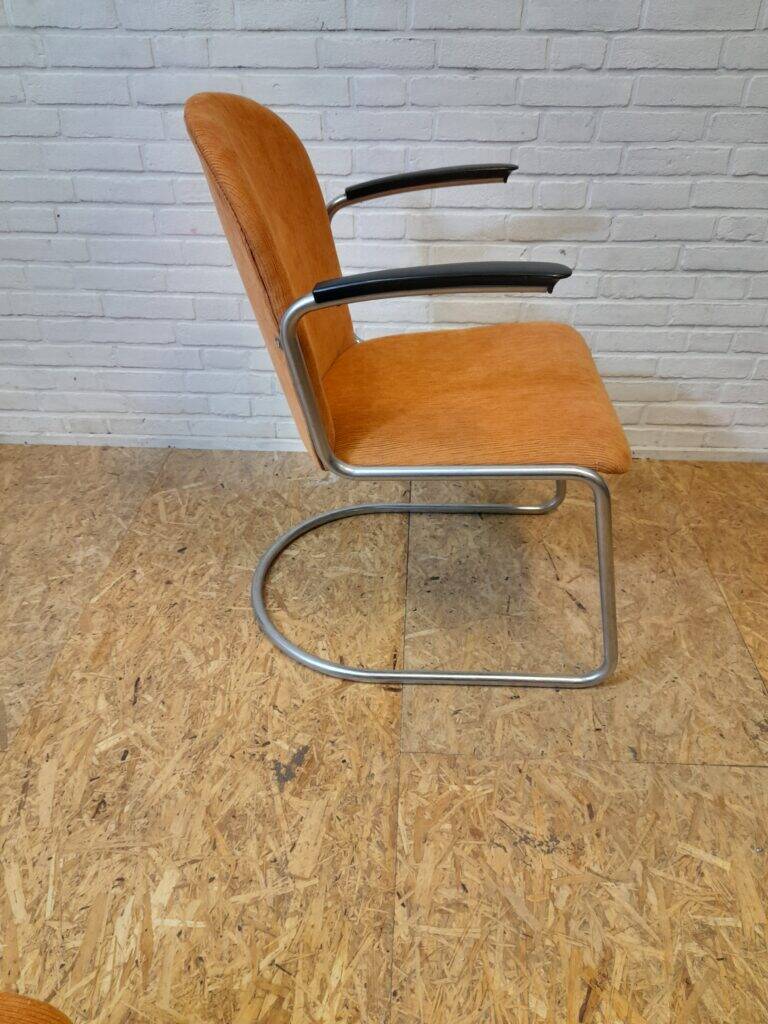 Gispen 413 R set of 2