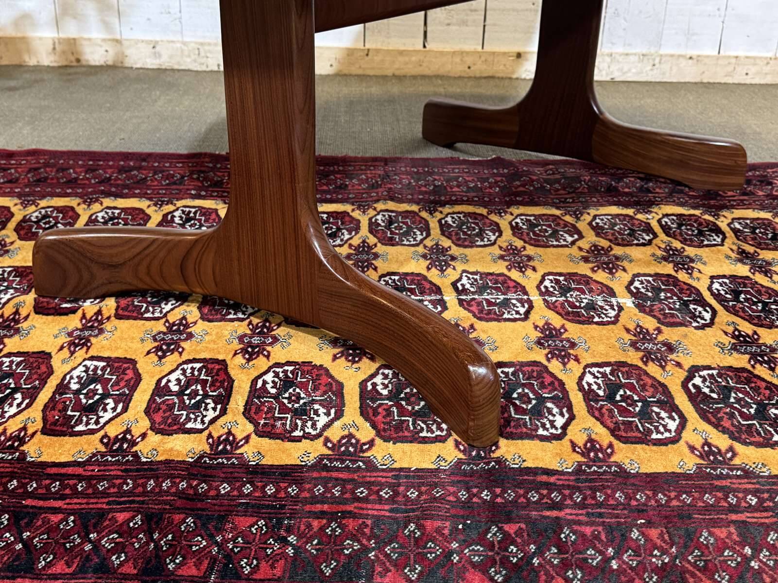 G-Plan oval teak table from the 1970s with a butterfly extension.