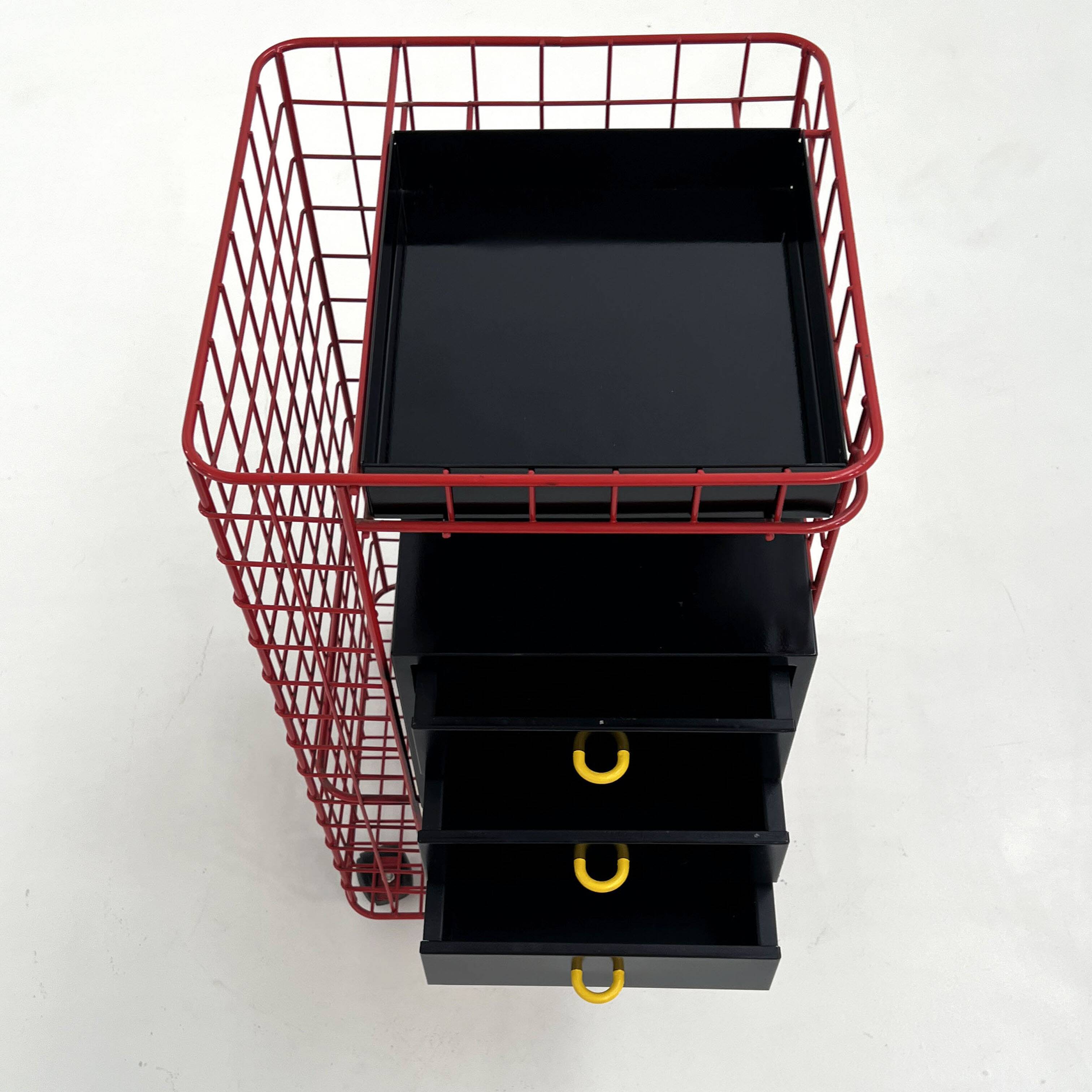 Postmodern metal drawer chest, 1980