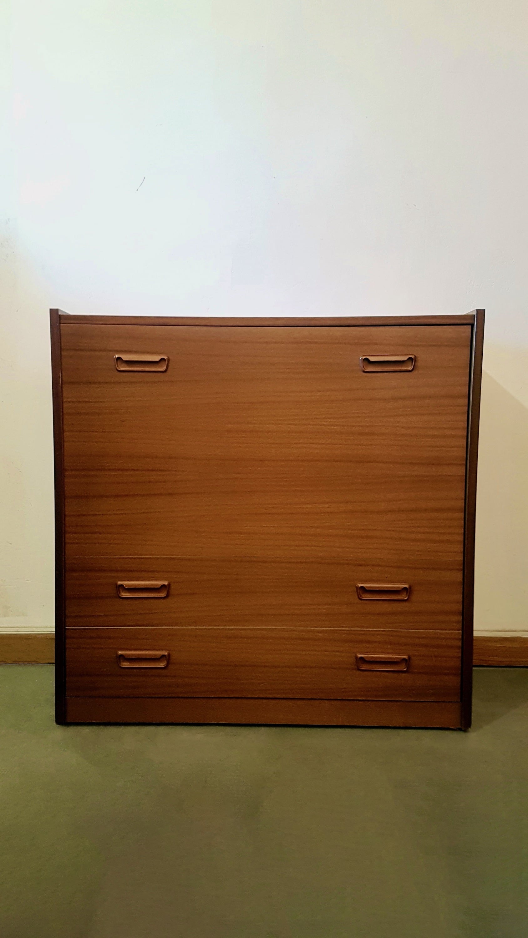 Commode lit d'appoint escamotable vintage